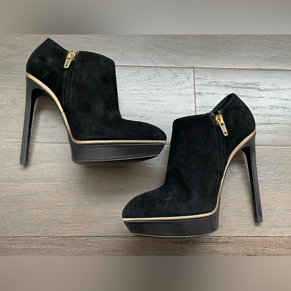 Saint Laurent black suede platform bootie with gold trim, size 35.5 - Picture 5 of 8
